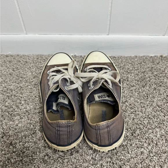 All star Chuck Taylor’s Converse low tops - Picture 3 of 6